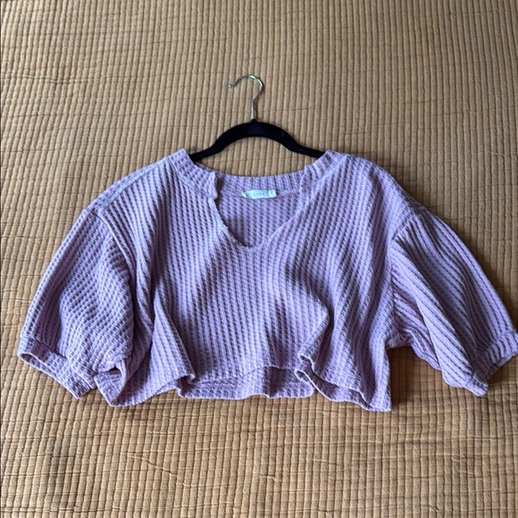 Lush Ribbed Ruffled Crop Top - Picture 1 of 3